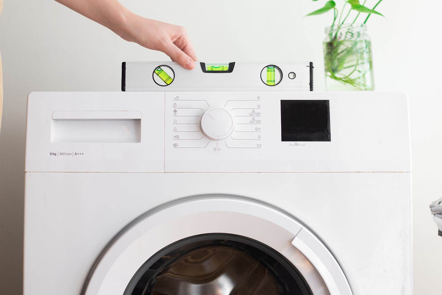 How to Level Your Washing Machine at Hom