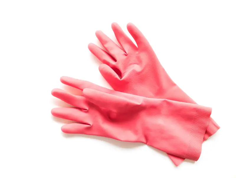 Rubber cleaning gloves